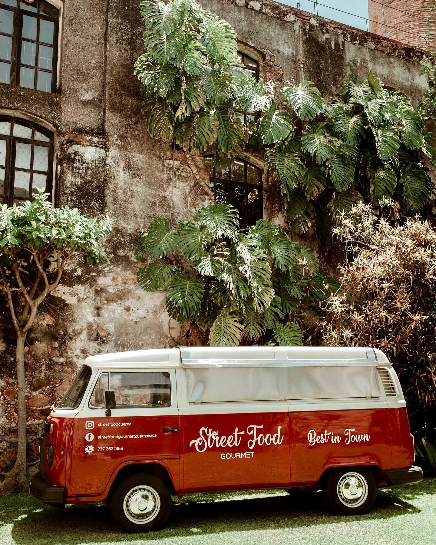 Food truck Street Food Gourmet